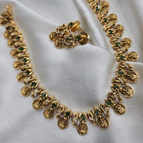 chitti kasulu neck set 