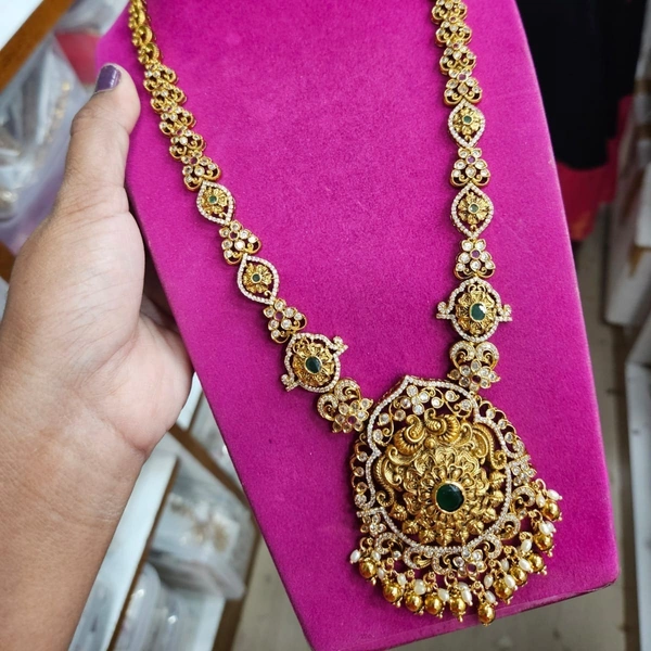nakshi long haram