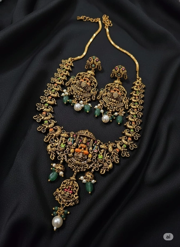 meecenakari traditional gold neckla