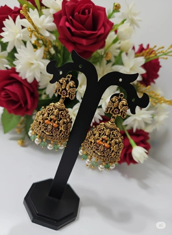 meena gari long haram