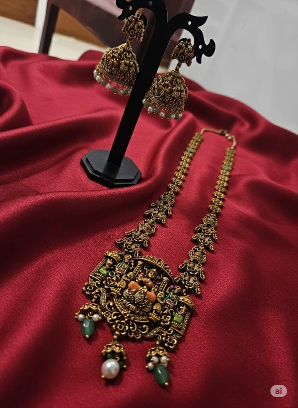 meena gari long haram