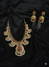 jadau guttapusala neck set