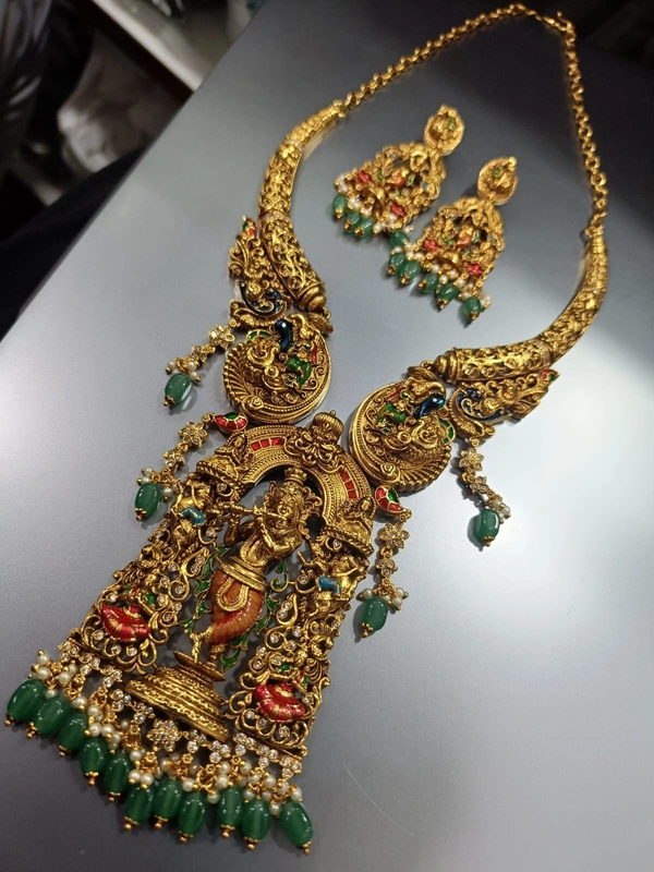krishna neck set green