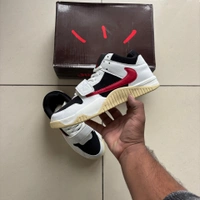 Jumpman University Red - UK 9