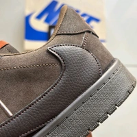 TRAVIS SCOTT VELVET BROWN - UK 9