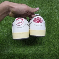 TRAVIS SCOTT REVERSE MOCHA - UK 9