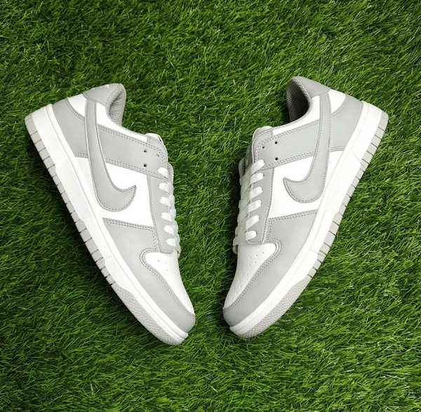 Dunk Low Grey - UK 6