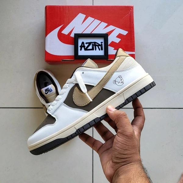 DUNK OTOMO BEAR - UK 9