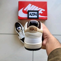 DUNK OTOMO BEAR - UK 9