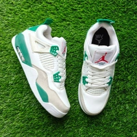 Retro 4 white green - UK 7