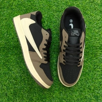 Travis scott mocha - UK 9