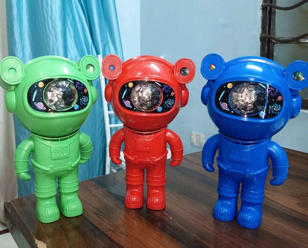 Astronaut  With Music 