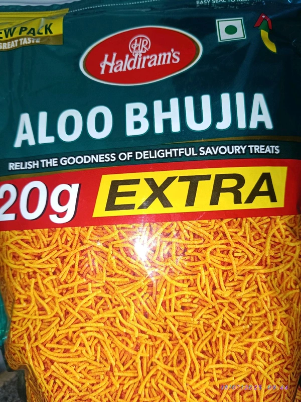 Haldiram ALOO BHUJIA
(420g)
RELISH THE GOODNESS OF DELIGHTFUL SAVOURY TREATS

20 EXTRA