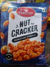 Haldiram's

NOT CRACKER

SIGNATURE MASALA