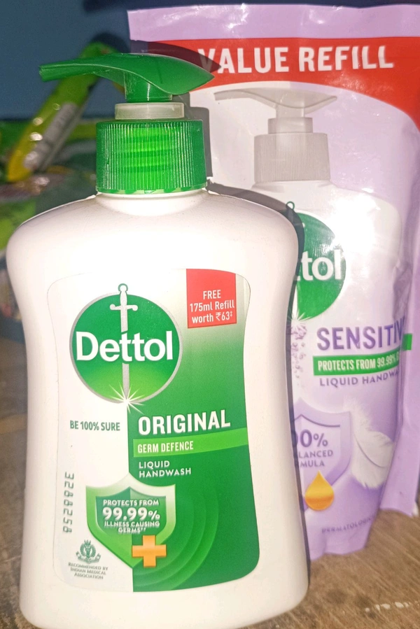Dettol Hand Wash. 200ml फ्री 175ml Refillworth ₹63