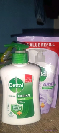 Dettol Hand Wash. 200ml फ्री 175ml Refillworth ₹63