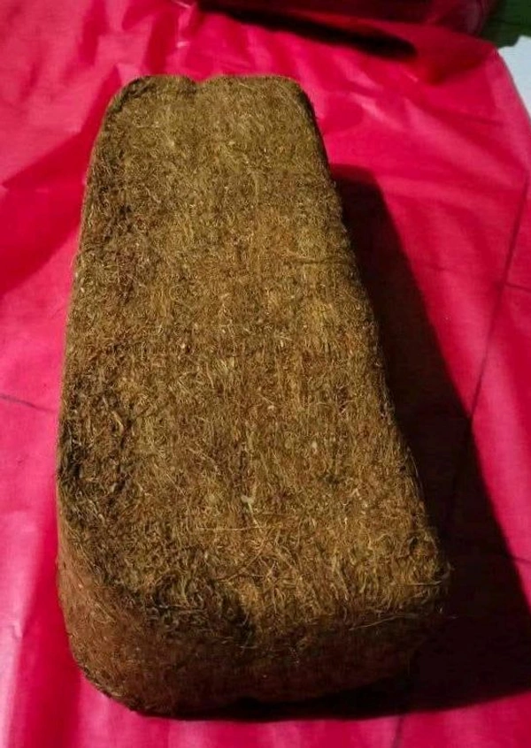 Shuddh Desi Gay ka Gobar Goitha | Upale (Hawan-Pooja ke kaam ka) 2kg Tak
 - 29 Minute ⚡, 1 Piece