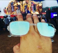 Premium Black & White Sunglasses – Stylish Har Occasion Ke Liye
