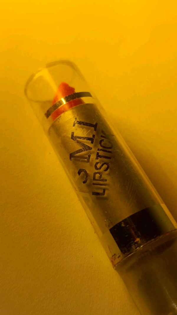 Simple Style Lipstick – Light Weight, Smooth Finish, Easy to Carry”
 - Keval 2 Packet Hai