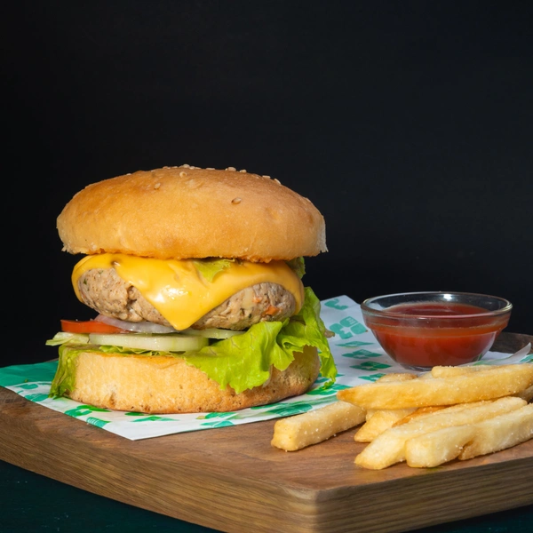 Classic B3 Cheeseburger