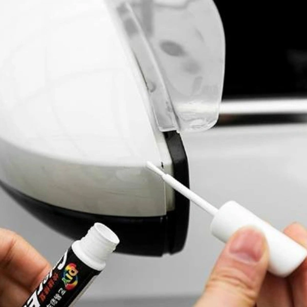 Car Scratch Repair Paint Pen - white