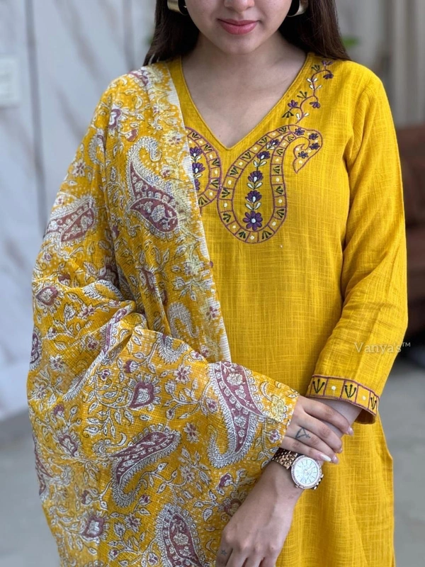 Modern Yellow Kurtha Set - M