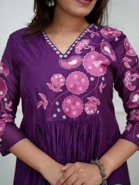 Purple COTTON kurti pent with duppta With beautiful Hand embroidery work - L