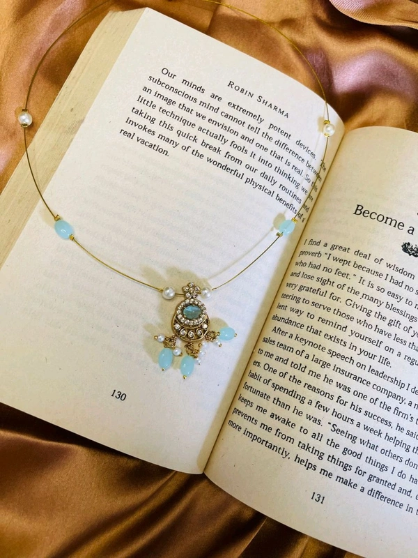 INVISIBLE CHAIN PENDANT 
