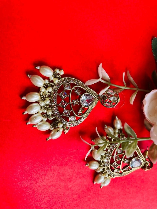 Chandbali Earings