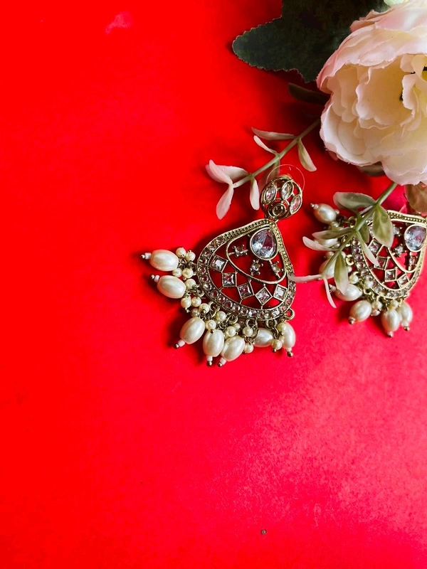 Chandbali Earings