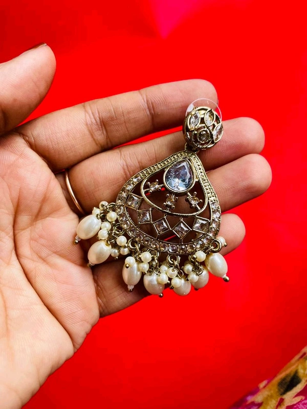 Chandbali Earings