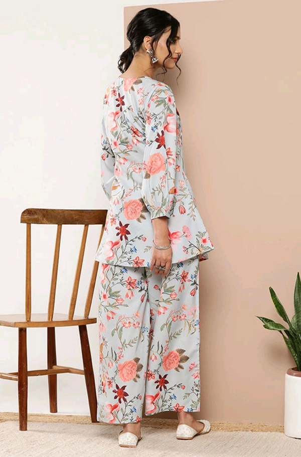 V Tradition Embroidered Kurta, Trouser/Pant & Dupatta Set - M