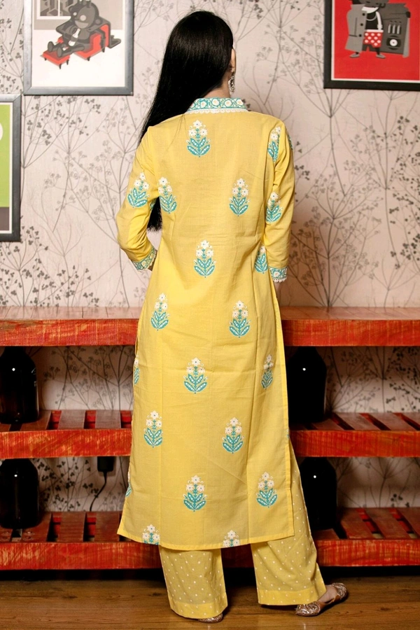 Gosriki Women Cotton Blend Kurta Palazzo Attached Dupatta Set - M