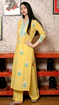 Gosriki Women Cotton Blend Kurta Palazzo Attached Dupatta Set - XL