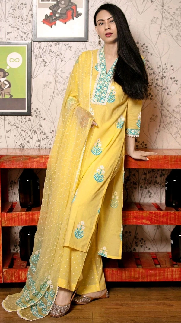 Gosriki Women Cotton Blend Kurta Palazzo Attached Dupatta Set - XXL