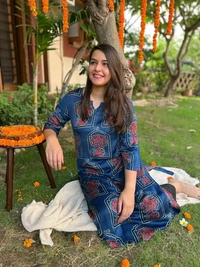 Hardikfab Rayon Blue Kurti with Pant, Block Print 3/4 Sleeves Knee Length Round Neck Kurta Set for Women & Girls - M