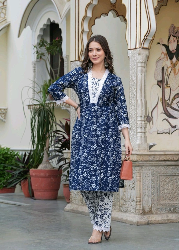 HOPE Women's Pure Cotton Kurti Pant Dupatta Set - S