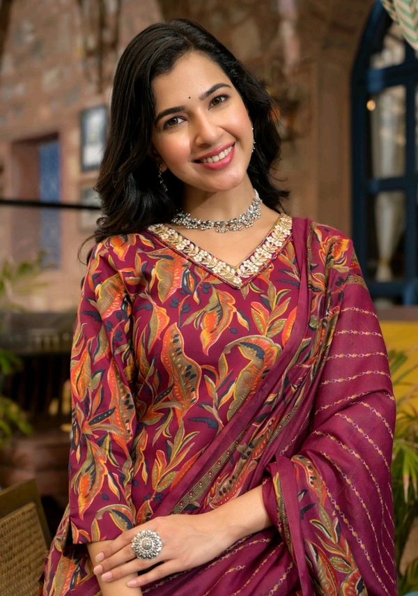 Shriya Women's Viscose Rayon Kurta Pant Dupatta Sets - XL