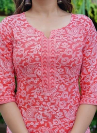MARKHYA WALA 
Women Printed Cotton Rayon Straight Kurta (Pink) - XS