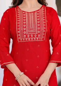 BKApparels Women Kurta Pant Dupatta Set - L