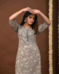 Women Floral Print Pure Cotton A-line Kurta  - S