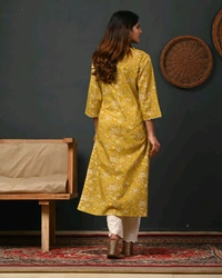 Women Floral Print Pure Cotton A-line Kurta  - L