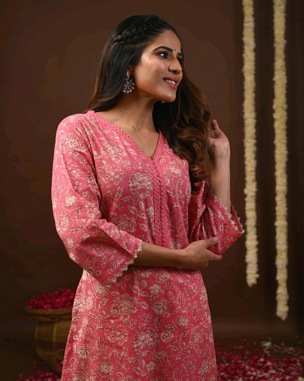 Women Floral Print Pure Cotton A-line Kurta  - XL