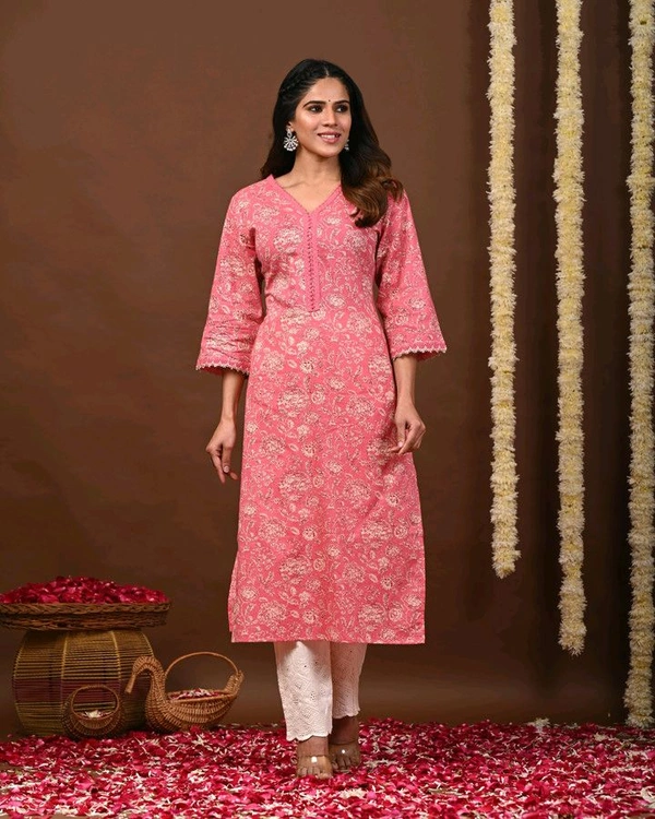 Women Floral Print Pure Cotton A-line Kurta  - XL