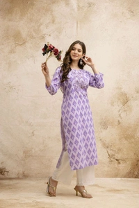 Women Embroidered Cotton Blend Straight Kurta (Multicolor) - L