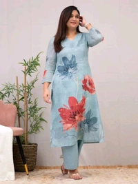 GoSriKi Floral Printed Straight Kurta with Trousers - M