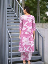 GoSriKi Floral Printed Mandarin Collar A-Line Kurta With Trousers - XL