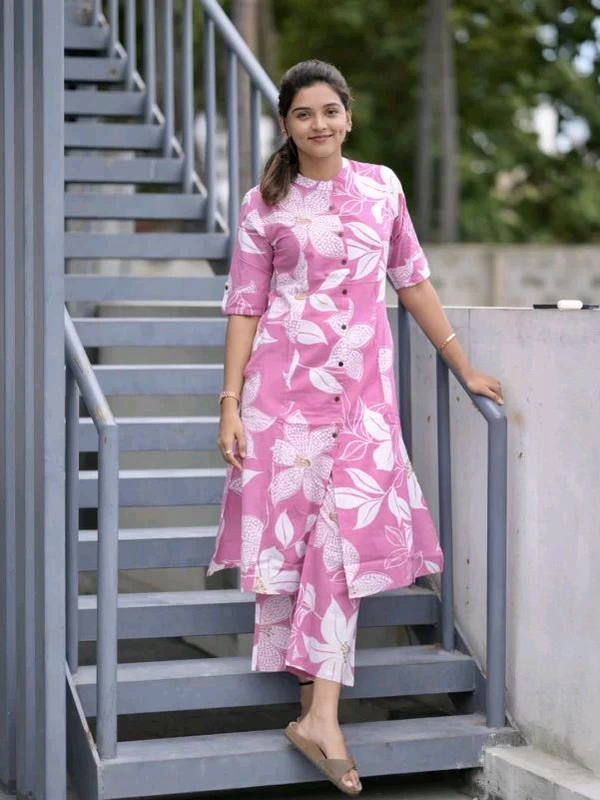 GoSriKi Floral Printed Mandarin Collar A-Line Kurta With Trousers - XXL