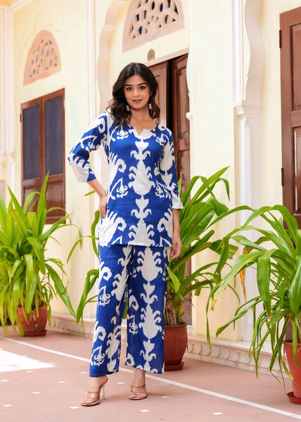 Shobhit shobhit Women Viscose Rayon Kurti Palazzo Set - XS