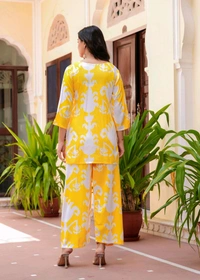 Shobhit shobhit Women Viscose Rayon Kurti Palazzo Set - M